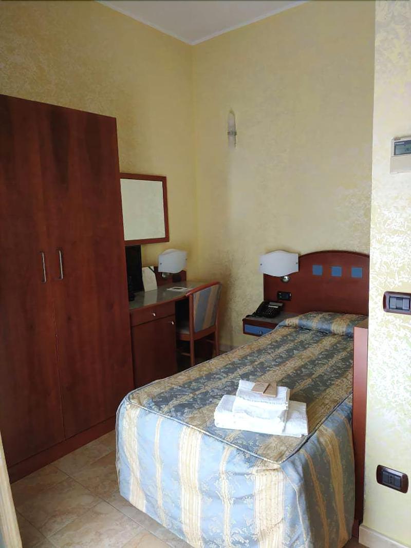 Hotel San Giuseppe - Cityhotel Catanzaro Extérieur photo