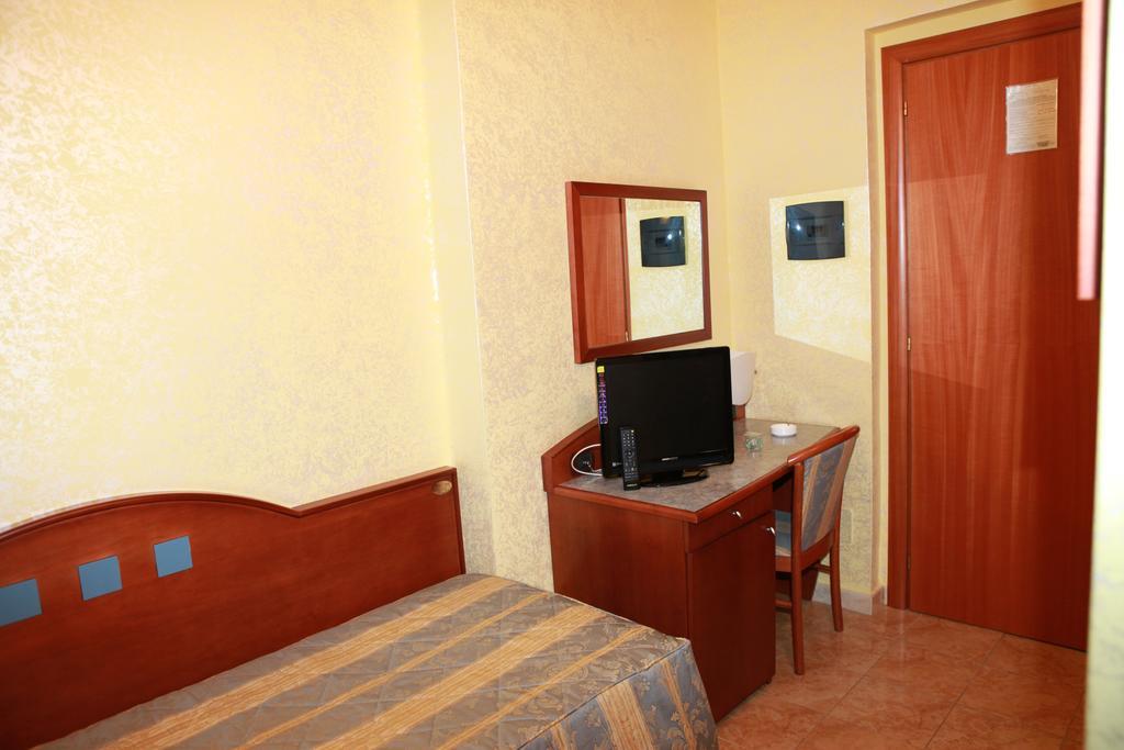 Hotel San Giuseppe - Cityhotel Catanzaro Extérieur photo